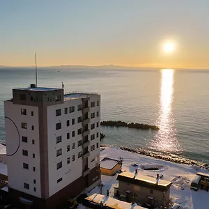 Livemax Shiretoko Sea Front Ryokan