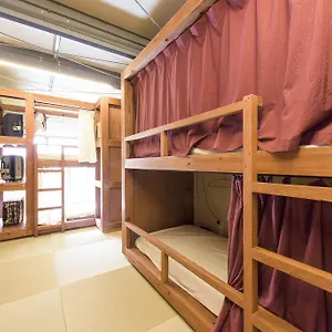 Grapehouse Koenji Hostel
